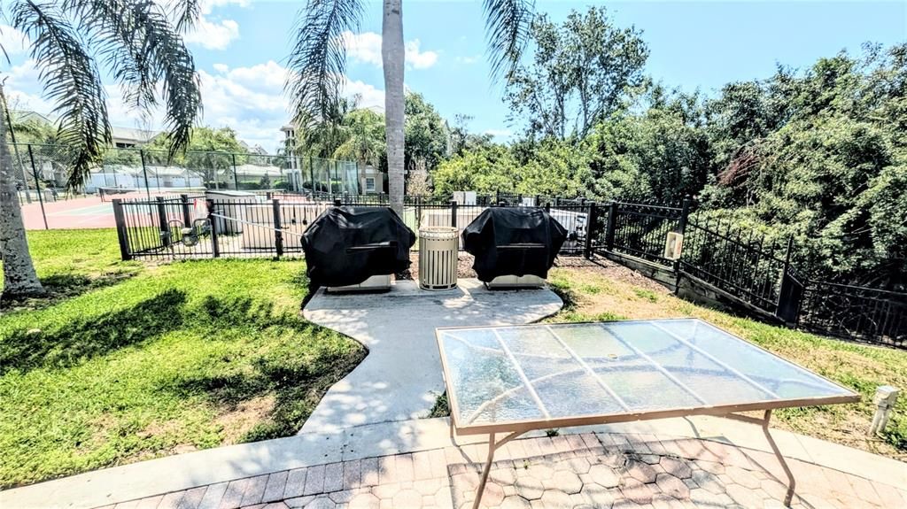 Activo con contrato: $1,650 (2 camas, 1 baños, 1116 Pies cuadrados)