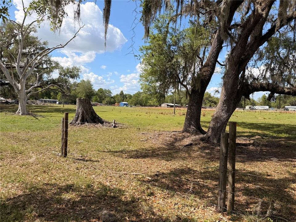 En Venta: $145,000 (4.28 acres)