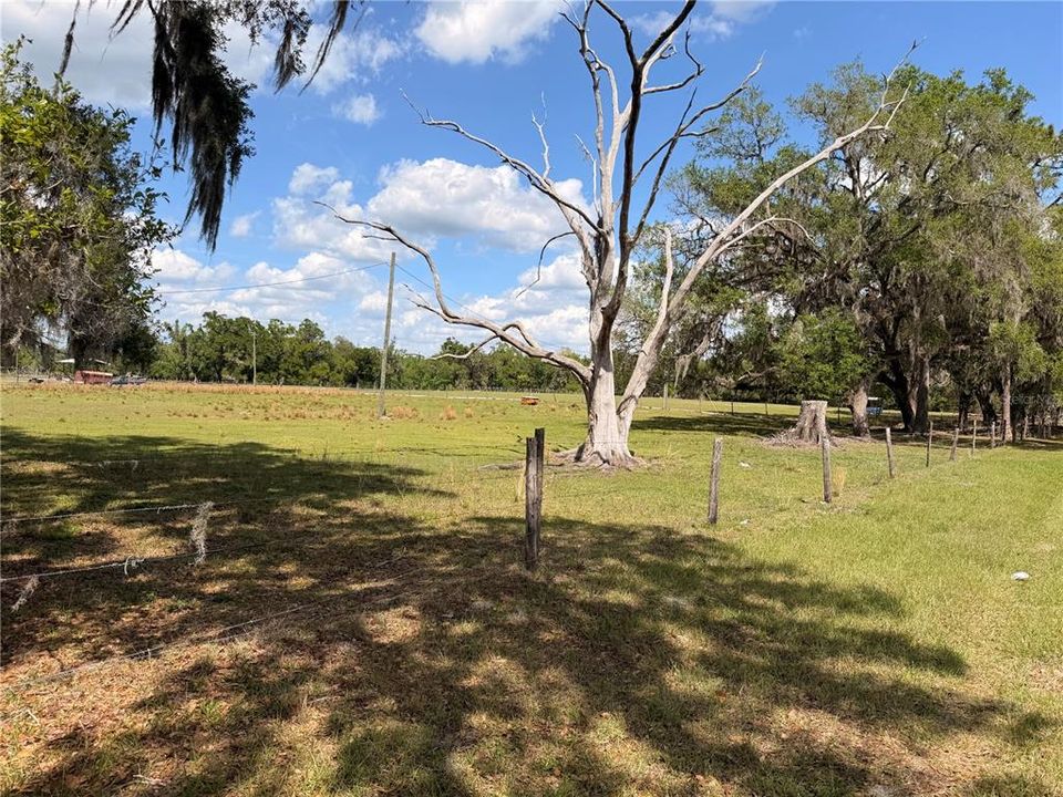 En Venta: $145,000 (4.28 acres)