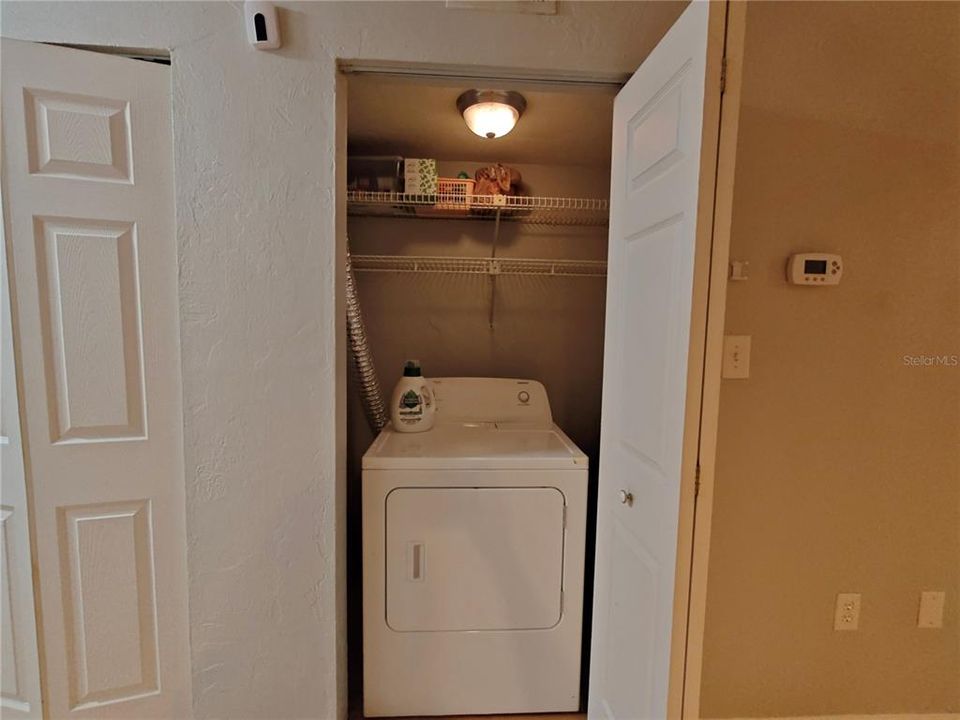 For Rent: $1,250 (2 beds, 2 baths, 874 Square Feet)