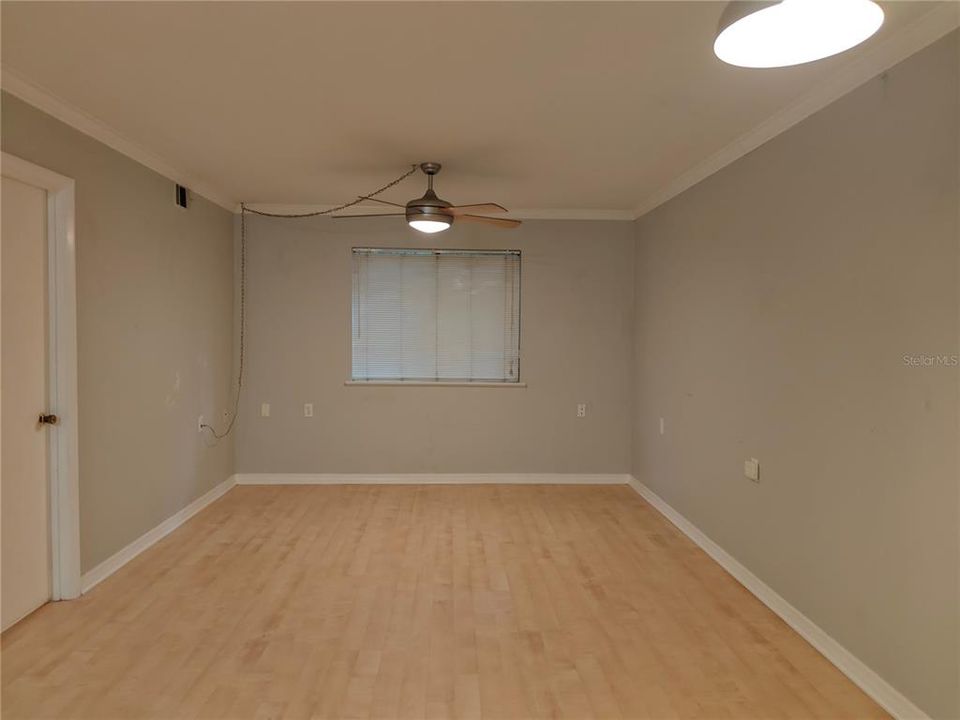 For Rent: $1,250 (2 beds, 2 baths, 874 Square Feet)