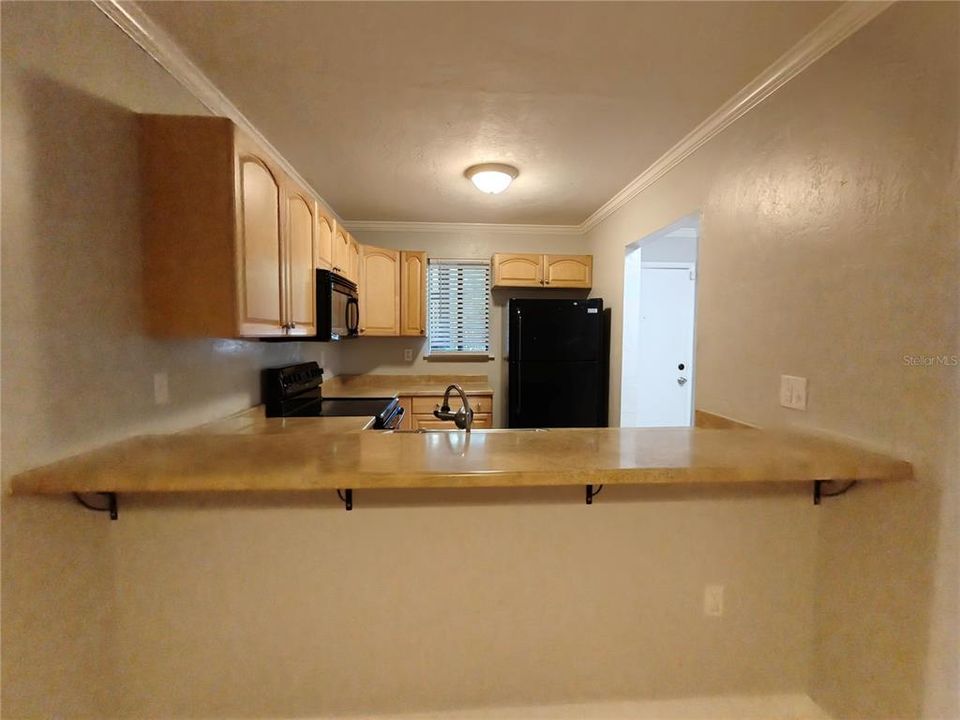 For Rent: $1,250 (2 beds, 2 baths, 874 Square Feet)