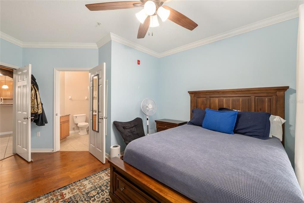 Activo con contrato: $437,900 (3 camas, 3 baños, 1354 Pies cuadrados)