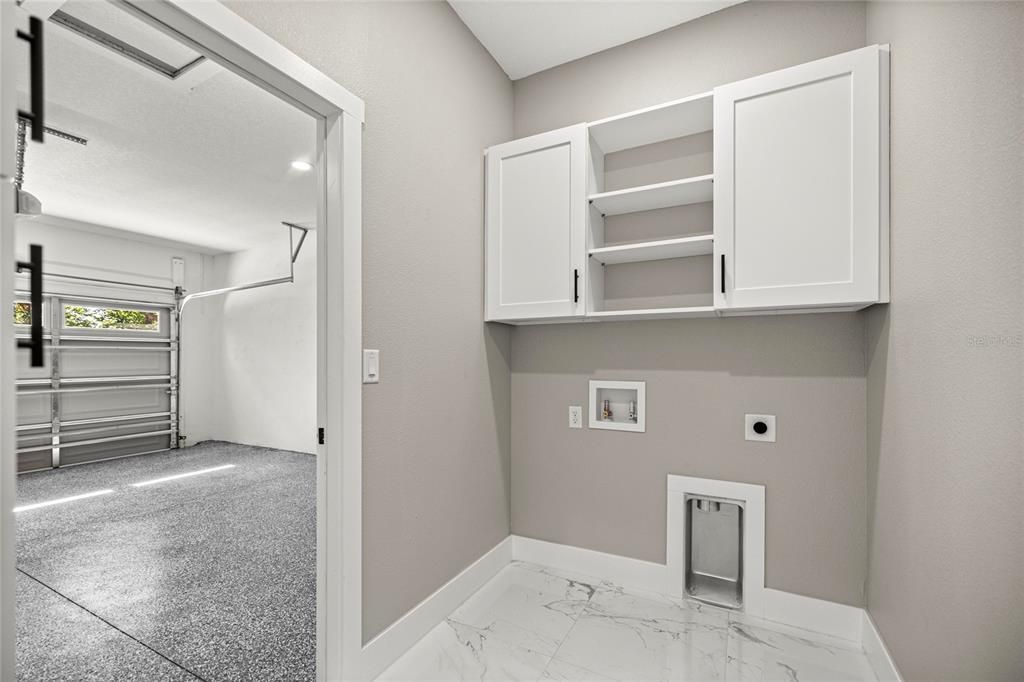 For Sale: $299,900 (3 beds, 2 baths, 1532 Square Feet)