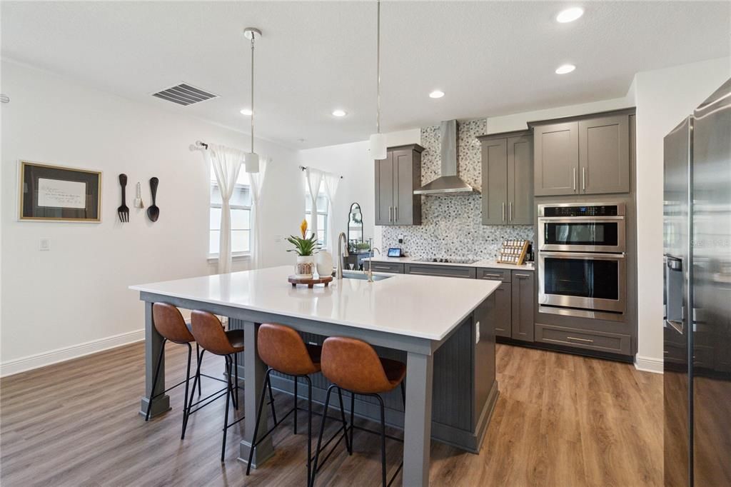 For Sale: $498,000 (4 beds, 3 baths, 2732 Square Feet)
