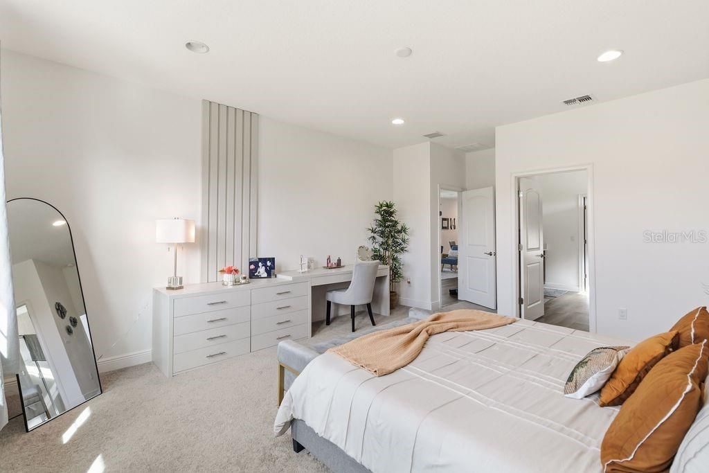 For Sale: $498,000 (4 beds, 3 baths, 2732 Square Feet)