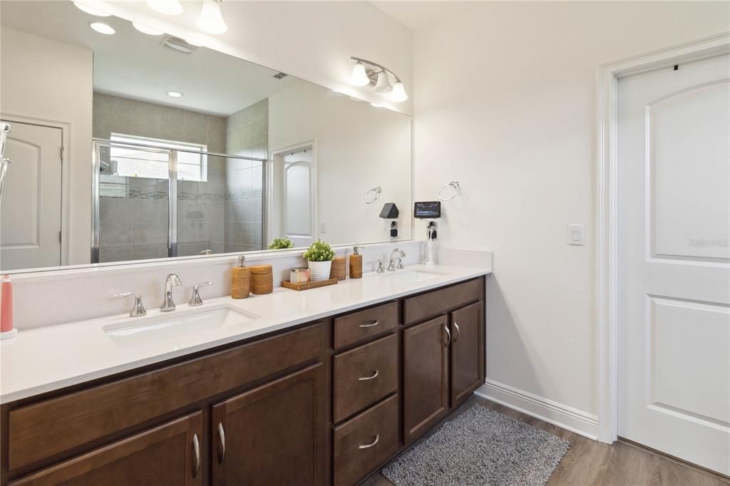 For Sale: $498,000 (4 beds, 3 baths, 2732 Square Feet)
