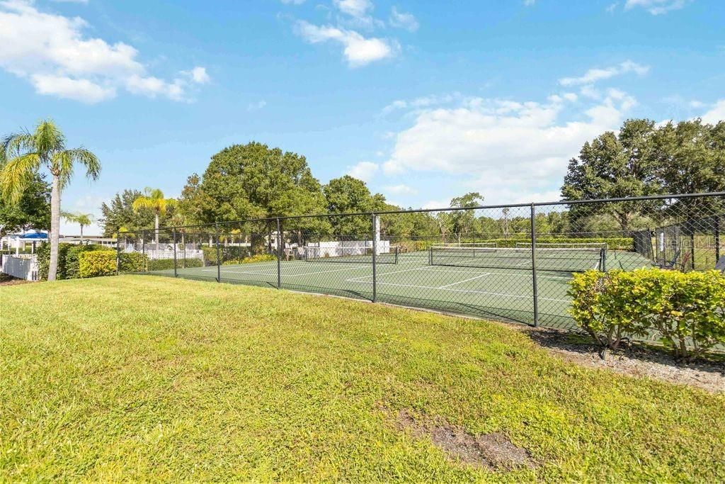 For Sale: $498,000 (4 beds, 3 baths, 2732 Square Feet)