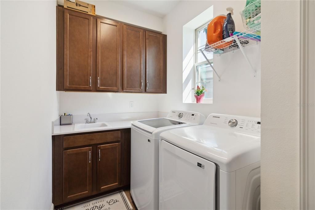 For Sale: $498,000 (4 beds, 3 baths, 2732 Square Feet)