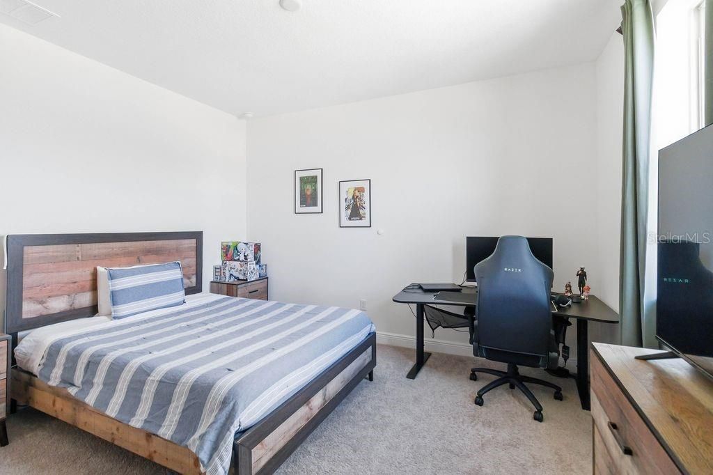 For Sale: $498,000 (4 beds, 3 baths, 2732 Square Feet)