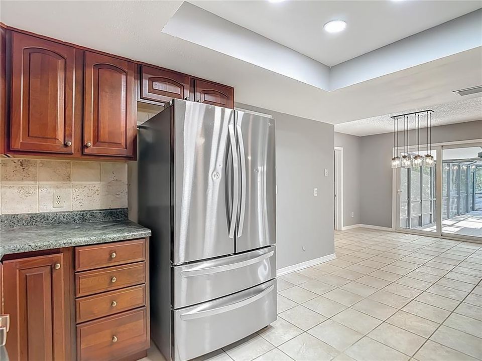 Activo con contrato: $459,900 (3 camas, 2 baños, 1840 Pies cuadrados)