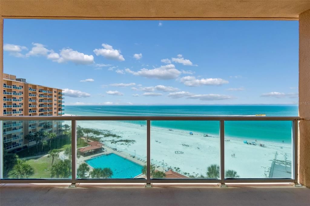 For Sale: $369,000 (0 beds, 1 baths, 493 Square Feet)