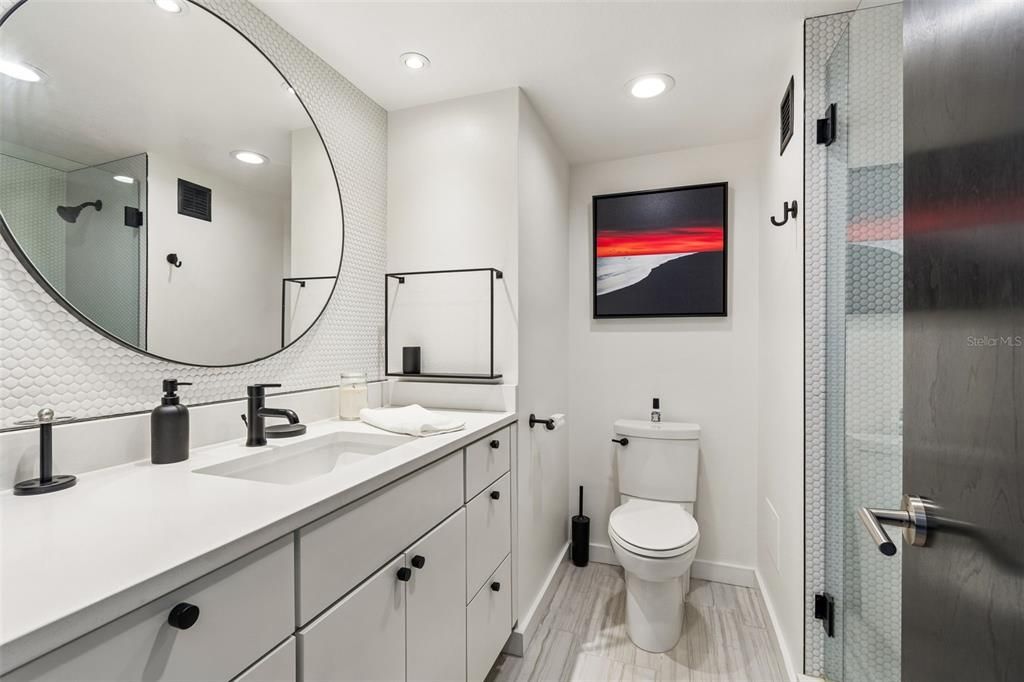 For Sale: $369,000 (0 beds, 1 baths, 493 Square Feet)