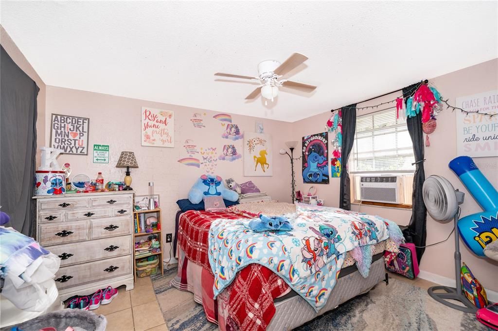 En Venta: $389,900 (0 camas, 0 baños, 2064 Pies cuadrados)