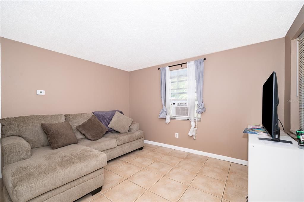 En Venta: $389,900 (0 camas, 0 baños, 2064 Pies cuadrados)