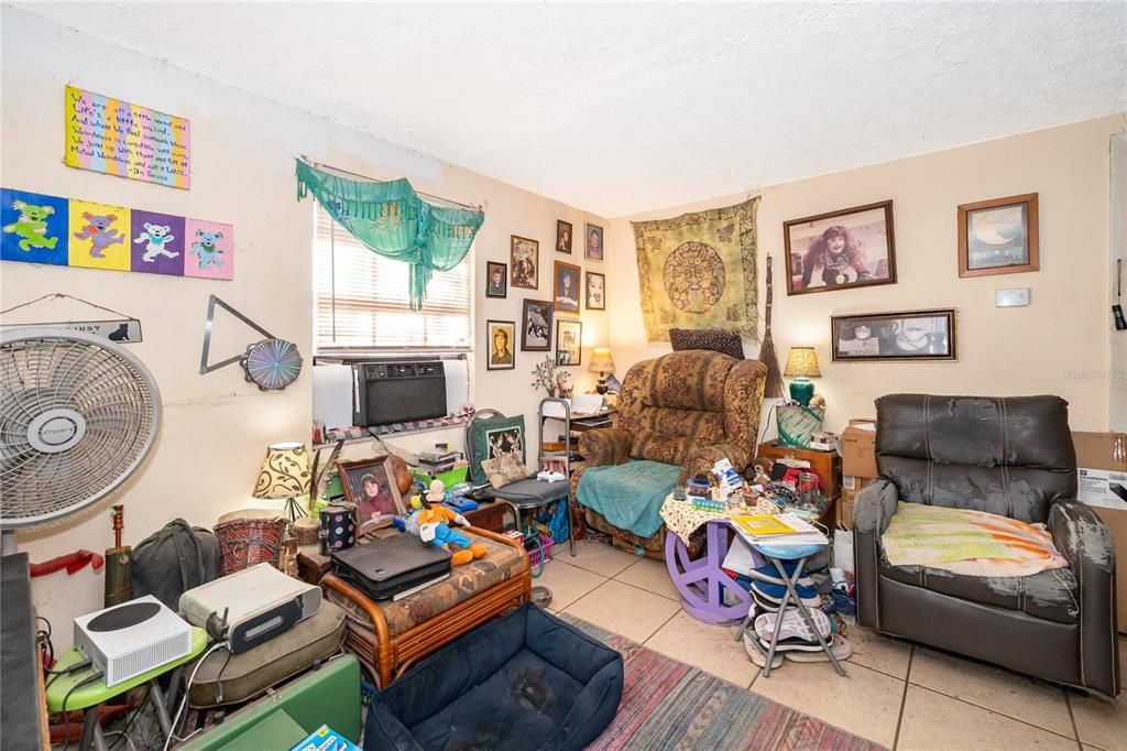 En Venta: $389,900 (0 camas, 0 baños, 2064 Pies cuadrados)