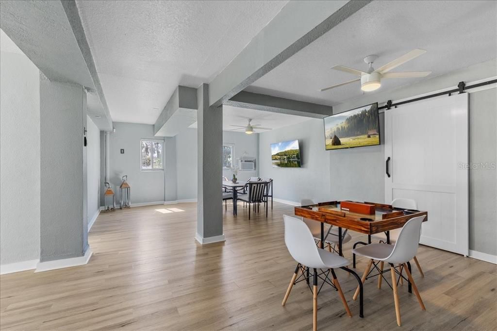 For Sale: $1,299,000 (4 beds, 3 baths, 2624 Square Feet)