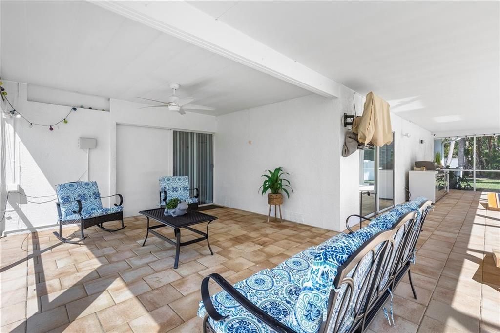 For Sale: $1,299,000 (4 beds, 3 baths, 2624 Square Feet)