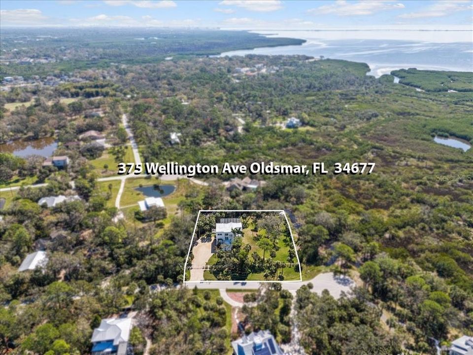 For Sale: $1,299,000 (4 beds, 3 baths, 2624 Square Feet)