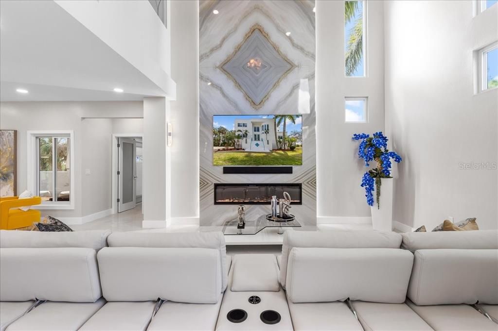 For Sale: $1,299,000 (4 beds, 3 baths, 2624 Square Feet)