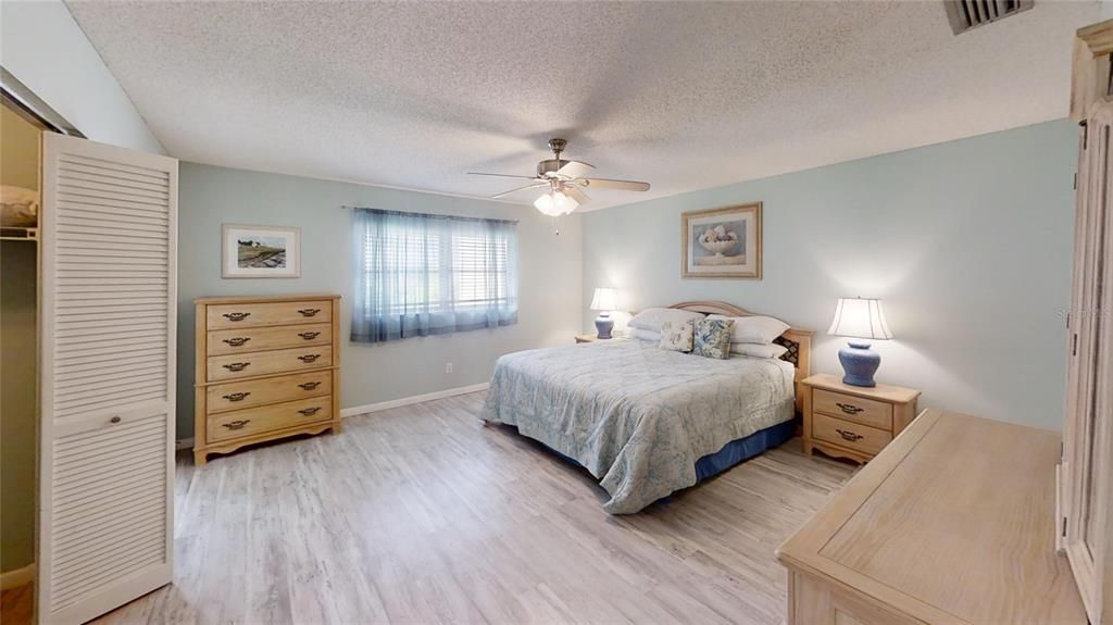 В аренду: $1,600 (2 спален, 2 ванн, 1179 Квадратных фут)