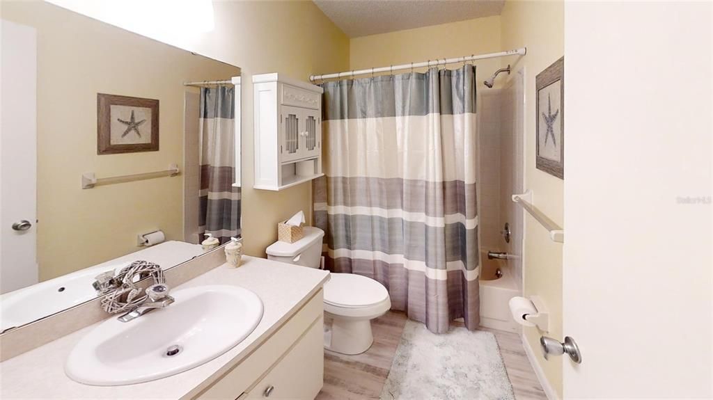 В аренду: $1,600 (2 спален, 2 ванн, 1179 Квадратных фут)