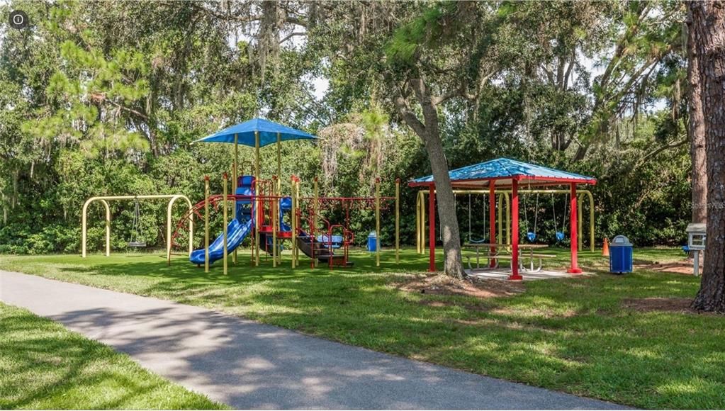En Venta: $1,300,000 (4 camas, 4 baños, 3691 Pies cuadrados)