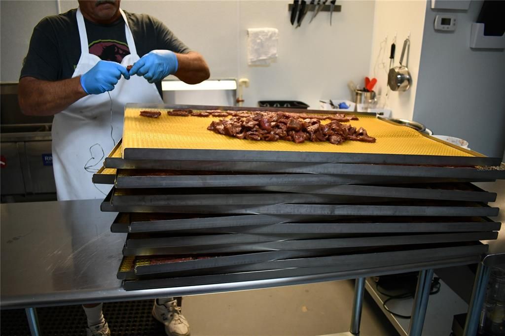 На продажу: $230,000 (0 спален, 0 ванн, 0 Квадратных фут)