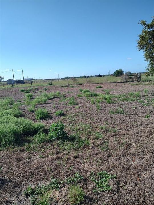 En Venta: $115,000 (5.00 acres)