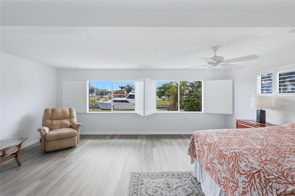 En Venta: $750,000 (4 camas, 2 baños, 2102 Pies cuadrados)