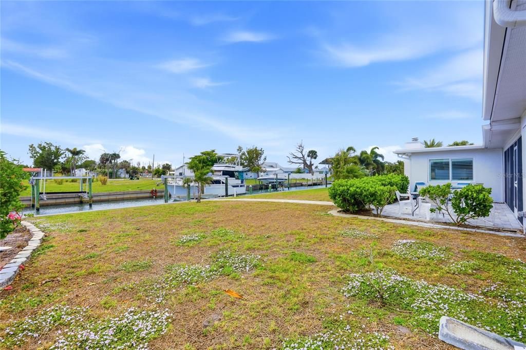 En Venta: $750,000 (4 camas, 2 baños, 2102 Pies cuadrados)