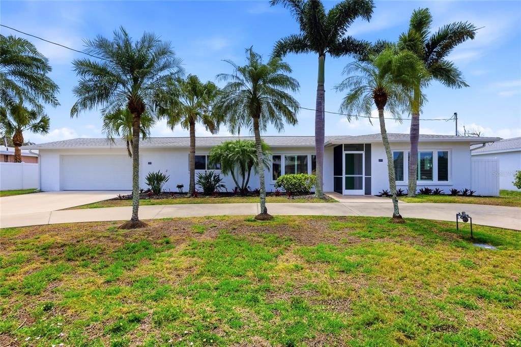 En Venta: $750,000 (4 camas, 2 baños, 2102 Pies cuadrados)