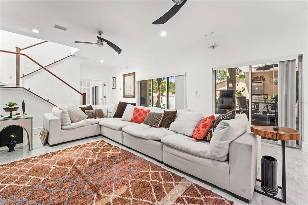 For Sale: $1,699,695 (7 beds, 4 baths, 4268 Square Feet)