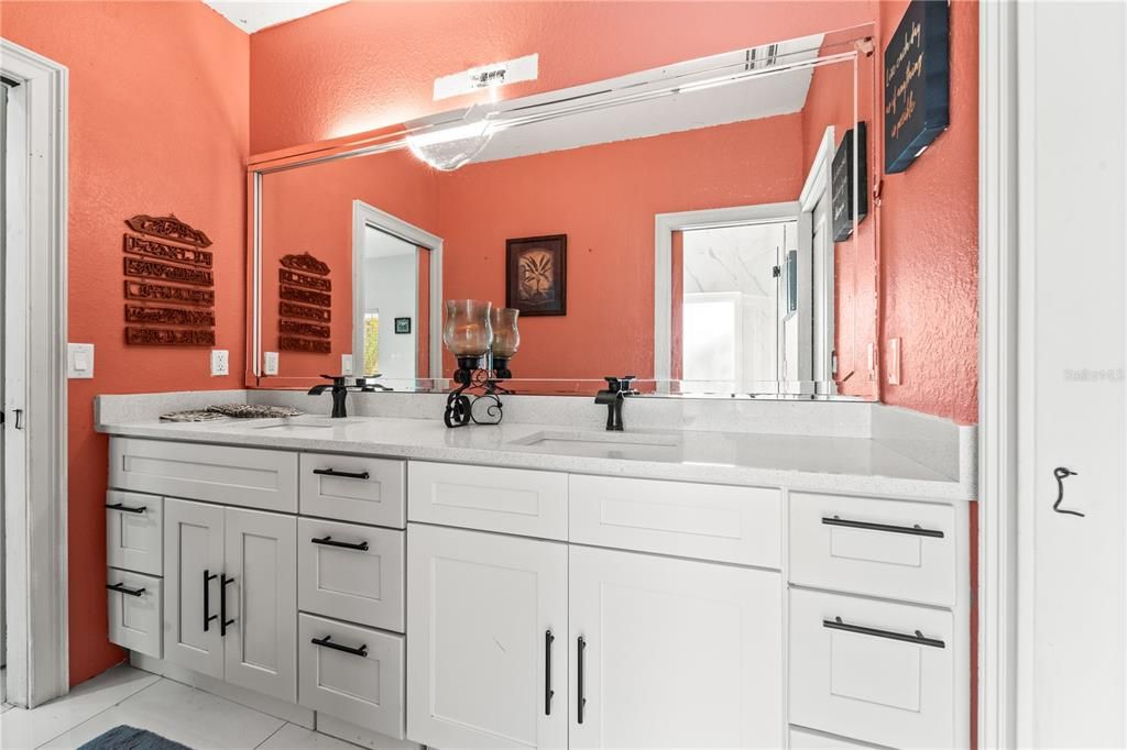 For Sale: $1,699,695 (7 beds, 4 baths, 4268 Square Feet)