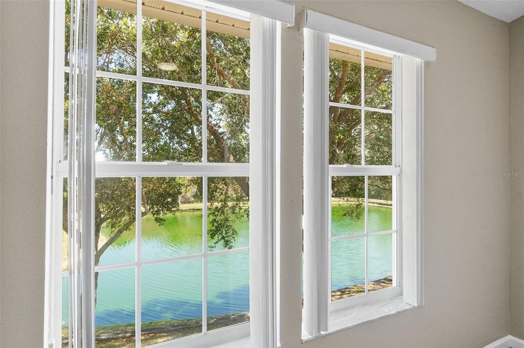 На продажу: $319,000 (3 спален, 2 ванн, 1598 Квадратных фут)