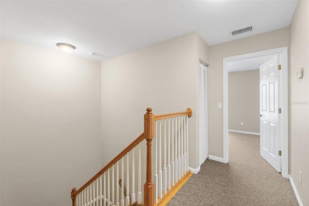 На продажу: $319,000 (3 спален, 2 ванн, 1598 Квадратных фут)