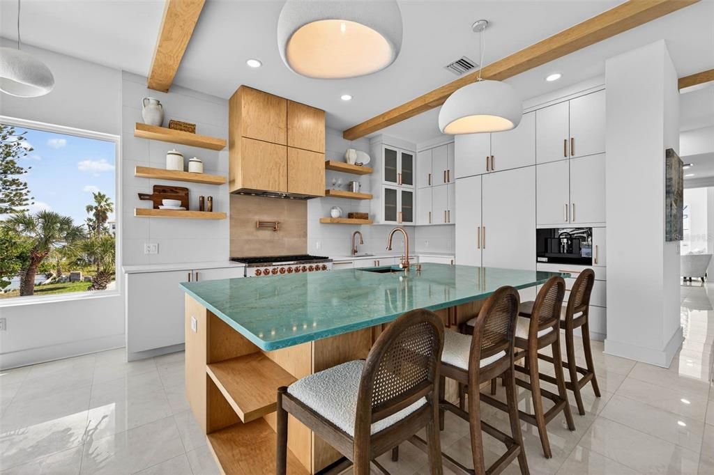 Active With Contract: $3,995,000 (5 beds, 4 baths, 4233 Square Feet)
