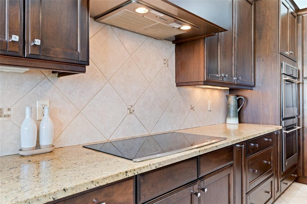 En Venta: $2,950,000 (4 camas, 4 baños, 4327 Pies cuadrados)