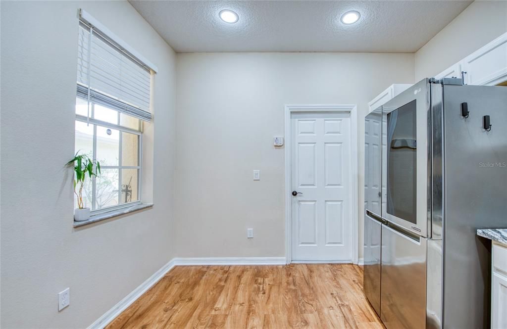 En Venta: $279,000 (2 camas, 2 baños, 1378 Pies cuadrados)