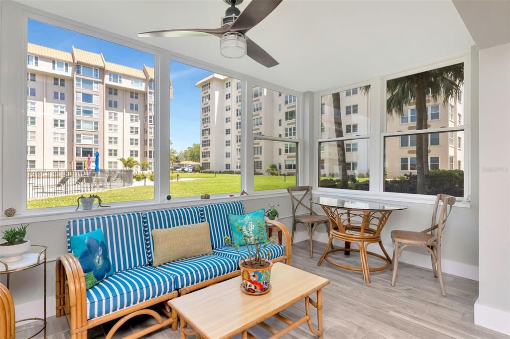 En Venta: $499,000 (2 camas, 2 baños, 1360 Pies cuadrados)