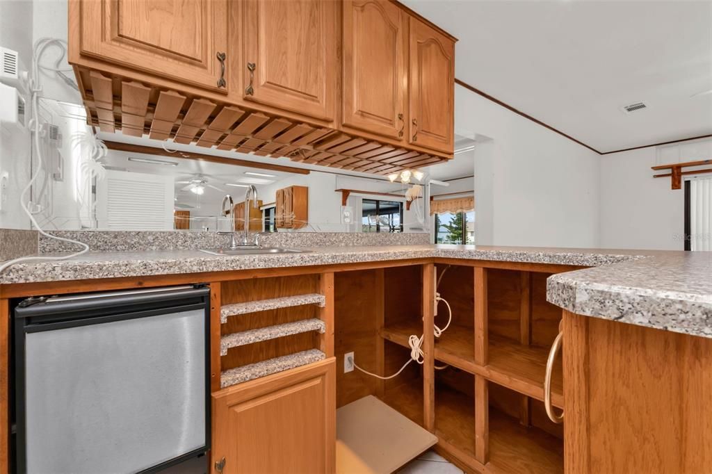 На продажу: $555,000 (3 спален, 3 ванн, 1743 Квадратных фут)
