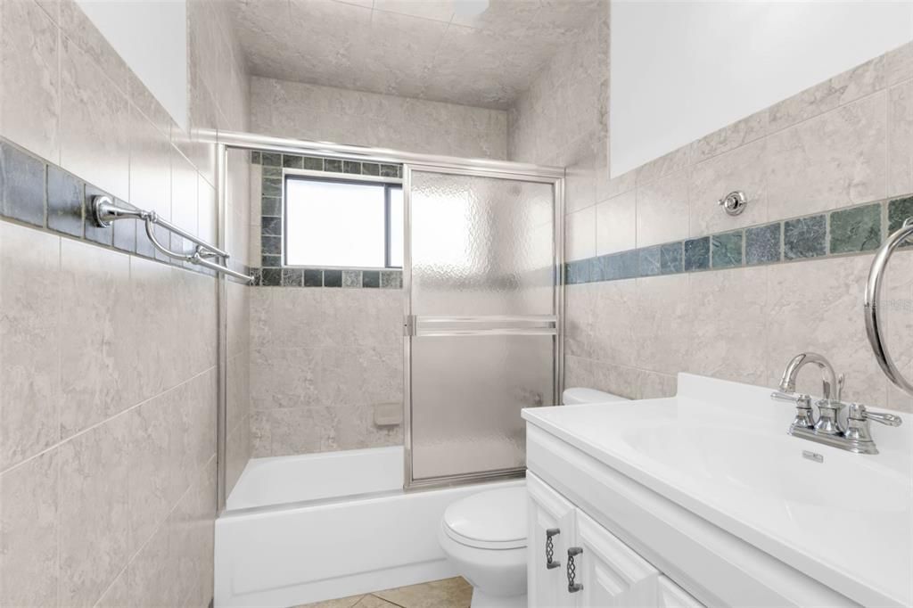 На продажу: $555,000 (3 спален, 3 ванн, 1743 Квадратных фут)