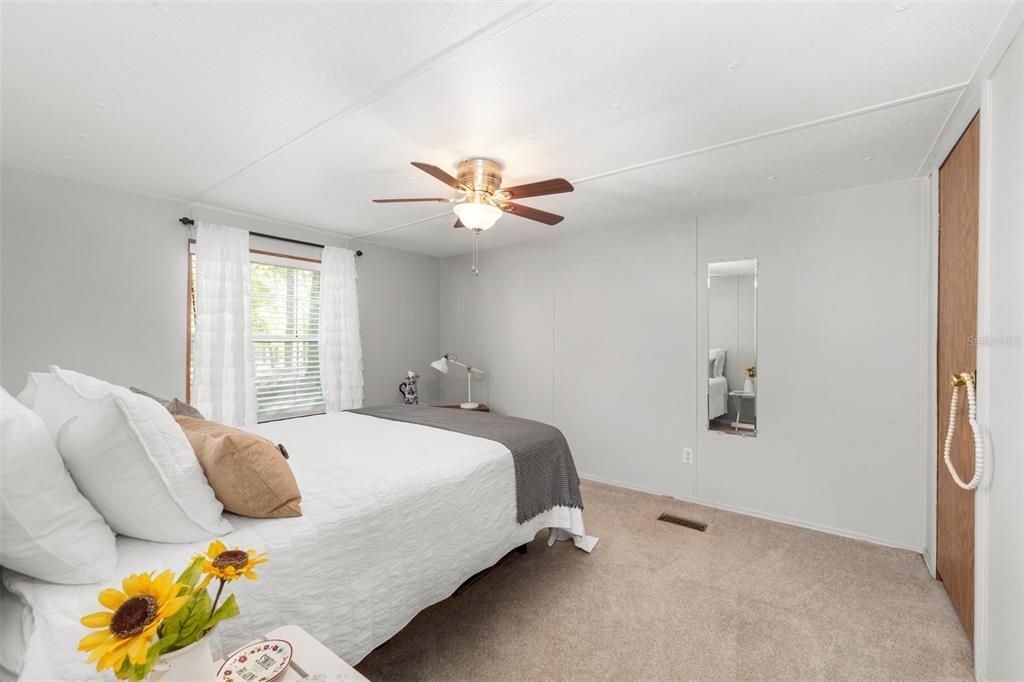 Activo con contrato: $299,999 (3 camas, 2 baños, 1728 Pies cuadrados)