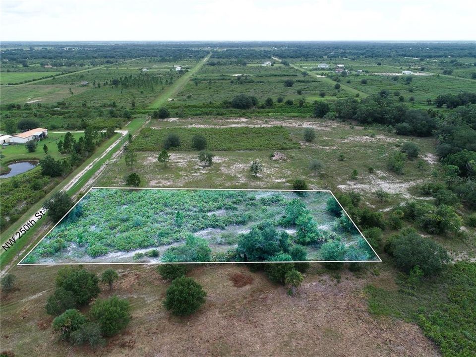 На продажу: $30,000 (1.25 acres)