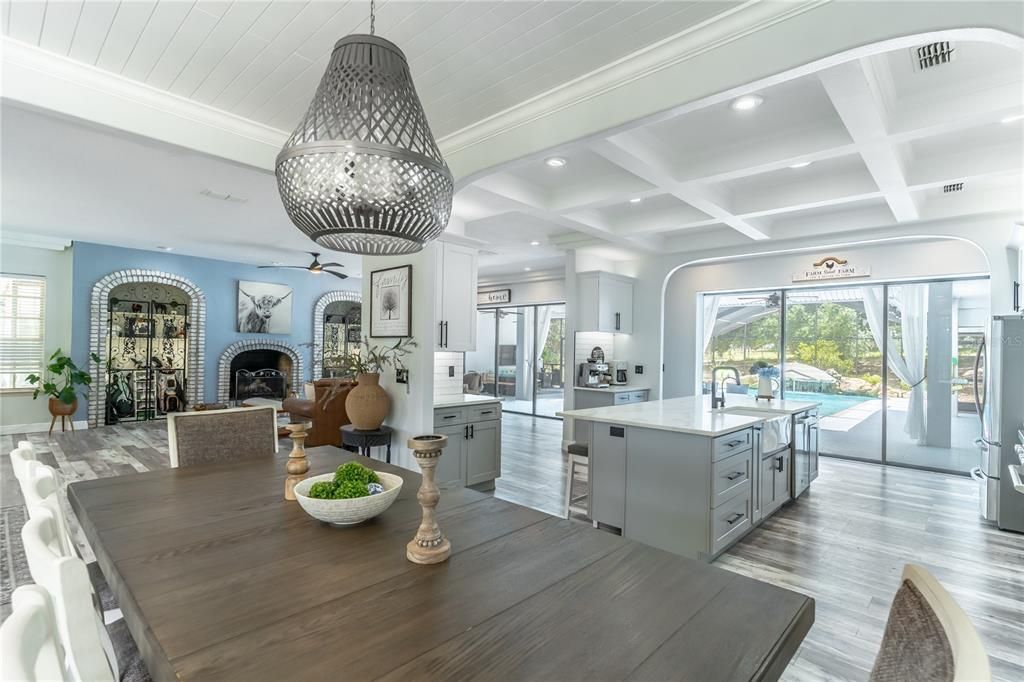 For Sale: $1,150,000 (5 beds, 5 baths, 3879 Square Feet)