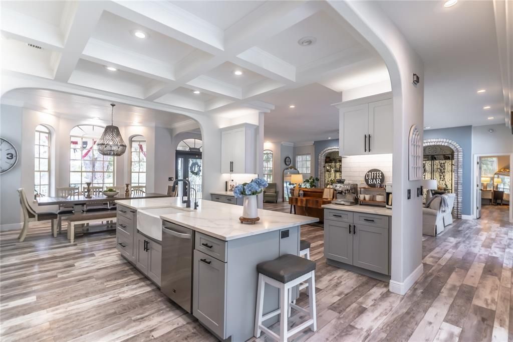 For Sale: $1,150,000 (5 beds, 5 baths, 3879 Square Feet)