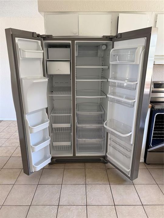 В аренду: $1,300 (2 спален, 1 ванн, 772 Квадратных фут)