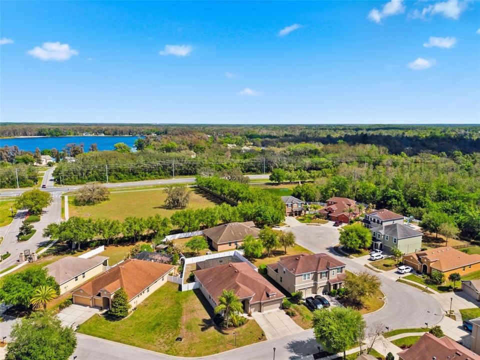 Active With Contract: $515,000 (4 beds, 3 baths, 2655 Square Feet)