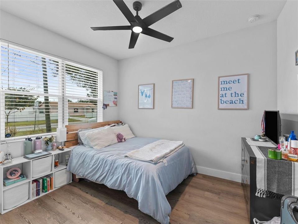Active With Contract: $3,950 (4 beds, 2 baths, 1764 Square Feet)