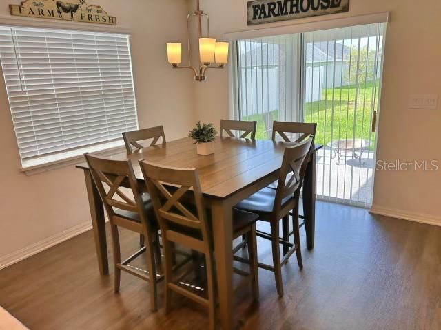 For Sale: $335,000 (4 beds, 2 baths, 1787 Square Feet)